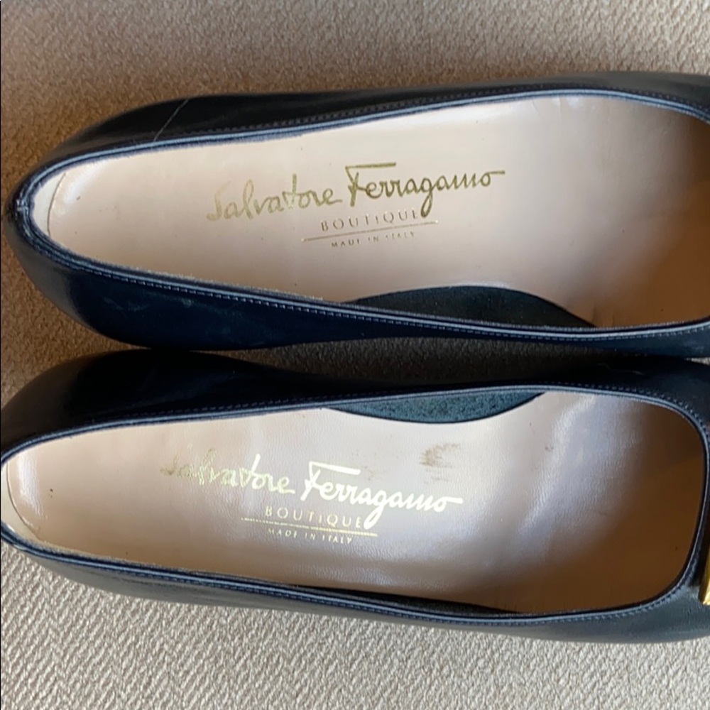 🌟Salvatore Ferragamo Pumps🌟 - Picture 8 of 16